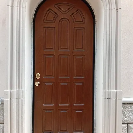 Vakantiehuis Sarel, Intera Casa 4 5 Bagni 14 Posti Letto