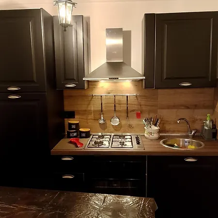 Sarel, Intera Casa 4 5 Bagni 14 Posti Letto Vakantiehuis *