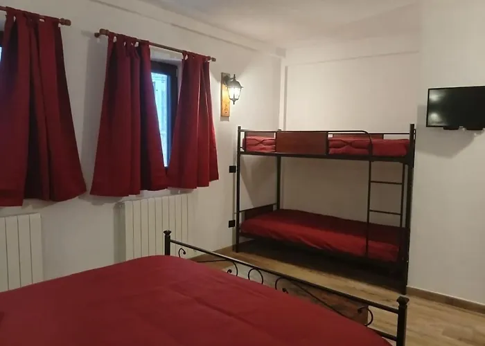 Дом отдыха Sarel, Intera Casa 4 5 Bagni 14 Posti Letto Пескассероли